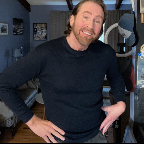 Meet your Posher, Stephen - Picture 2 of 5